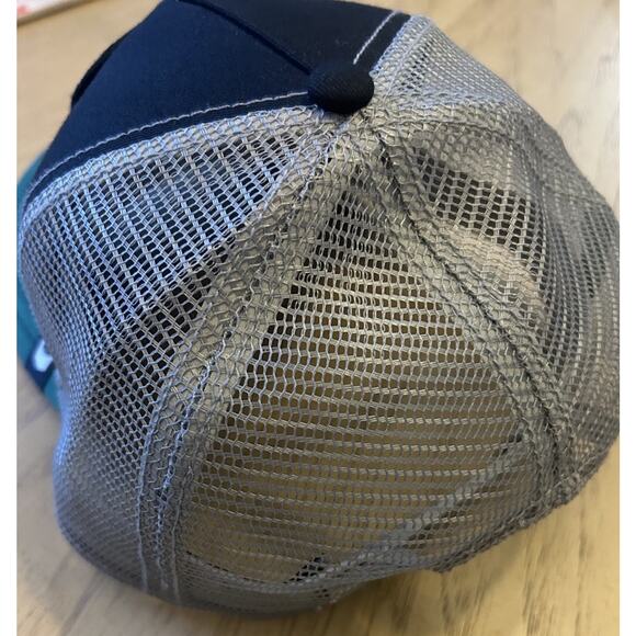 Goorin Bros TIGER The Farm Green Trucker HAT Big Cat Patch Snapback Wore Once - Picture 9 of 9